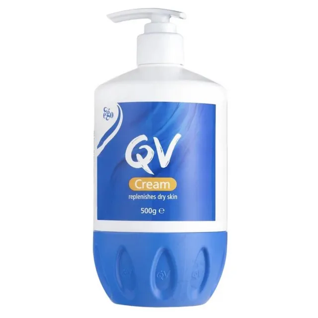 کرم مرطوب‌کننده کیو وی Moisturizing QV
