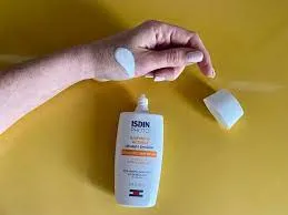 ضدآفتاب ترمیم کننده ایزدین 100 میل مدل ISDIN Eryfotona Actinica Zinc Oxide SPF 50+ - تصویر 6