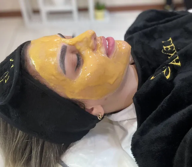 ماسک هیدروژلی طلا 24K برند premier beauty face - تصویر 7