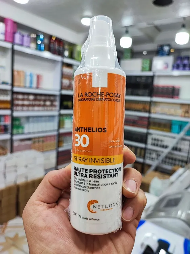 اسپری ضد آفتاب لاروش پوزای مدل Anthelios Invisible حجم 200 میلی لیتر spf30 - تصویر 4
