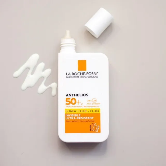 کرم ضد آفتاب فلویید بی رنگ لاروش پوزای با اس پی اف 50+ مدل آنتلیوس یووی مون 400 حجم 15ML - تصویر 4