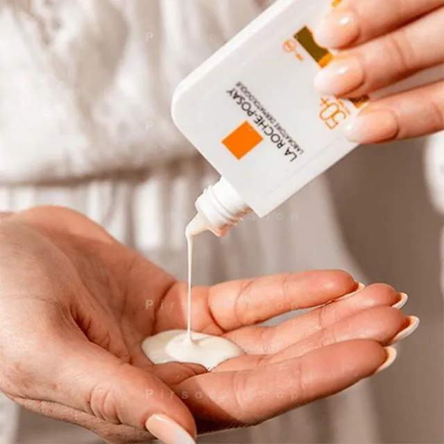 کرم ضد آفتاب فلویید بی رنگ لاروش پوزای با اس پی اف 50+ مدل آنتلیوس یووی مون 400 حجم 15ML - تصویر 3