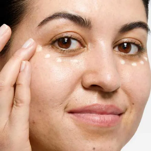 کرم دور چشم کلینیک مدل ALL ABOUT EYES حجم 15 میل - تصویر 3